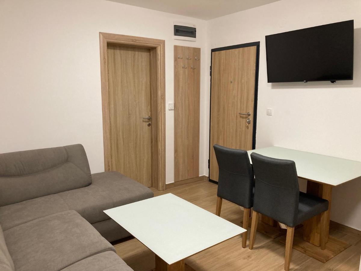 Vila Trnovo Appartement Jahorina Buitenkant foto