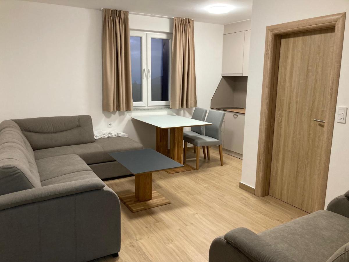 Vila Trnovo Appartement Jahorina Buitenkant foto