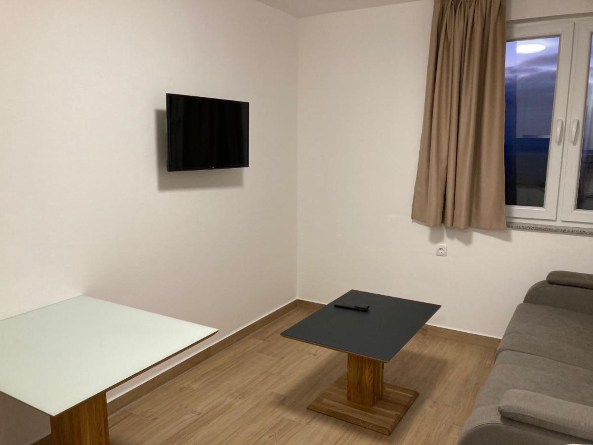 Vila Trnovo Appartement Jahorina Buitenkant foto
