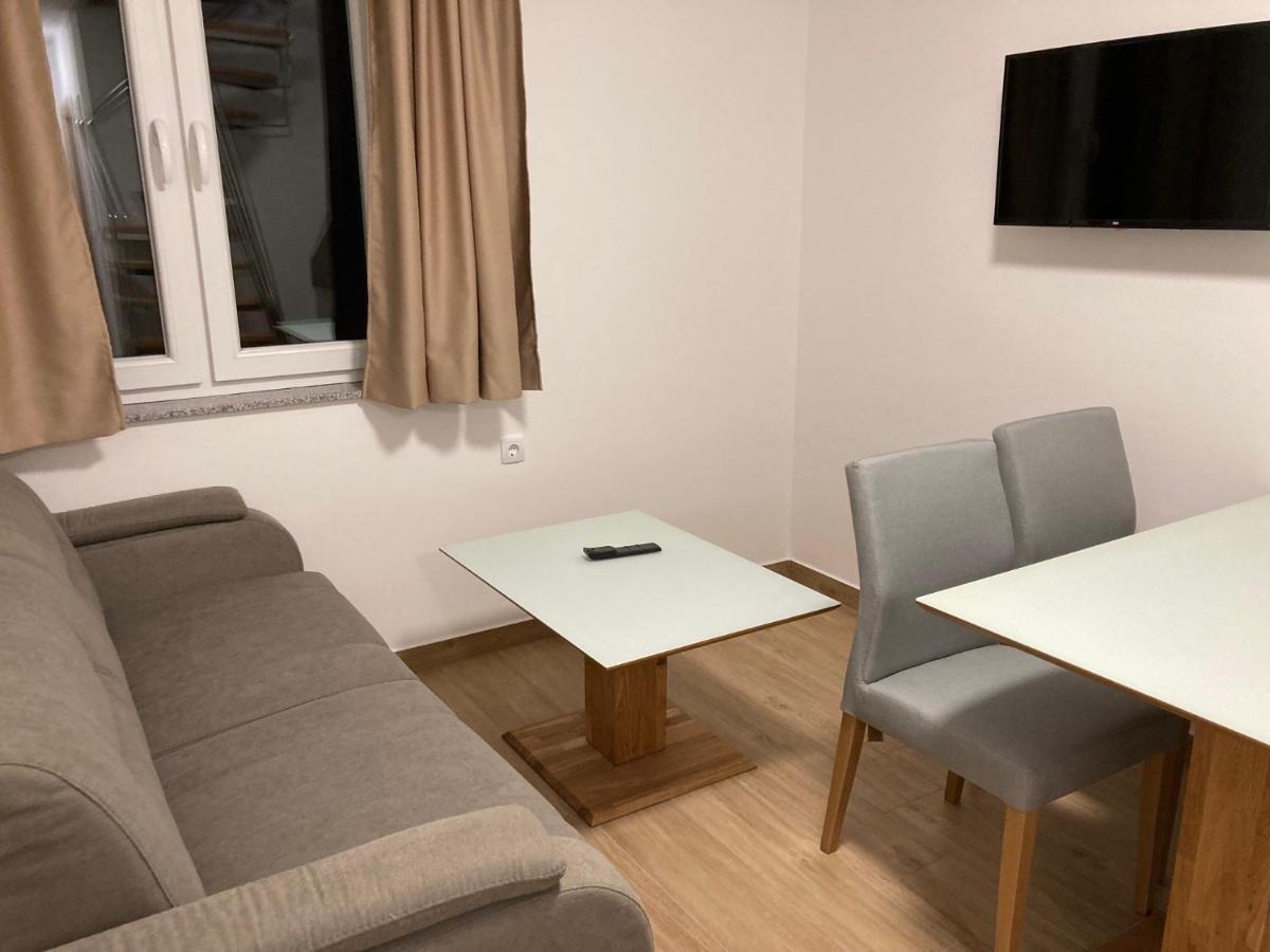 Vila Trnovo Appartement Jahorina Buitenkant foto